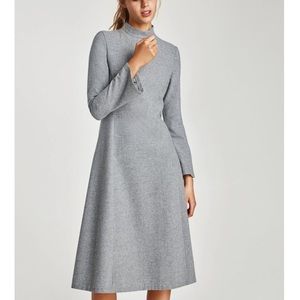 * SOLD * Zara grey wool-blend long sleeve midi dress size Large